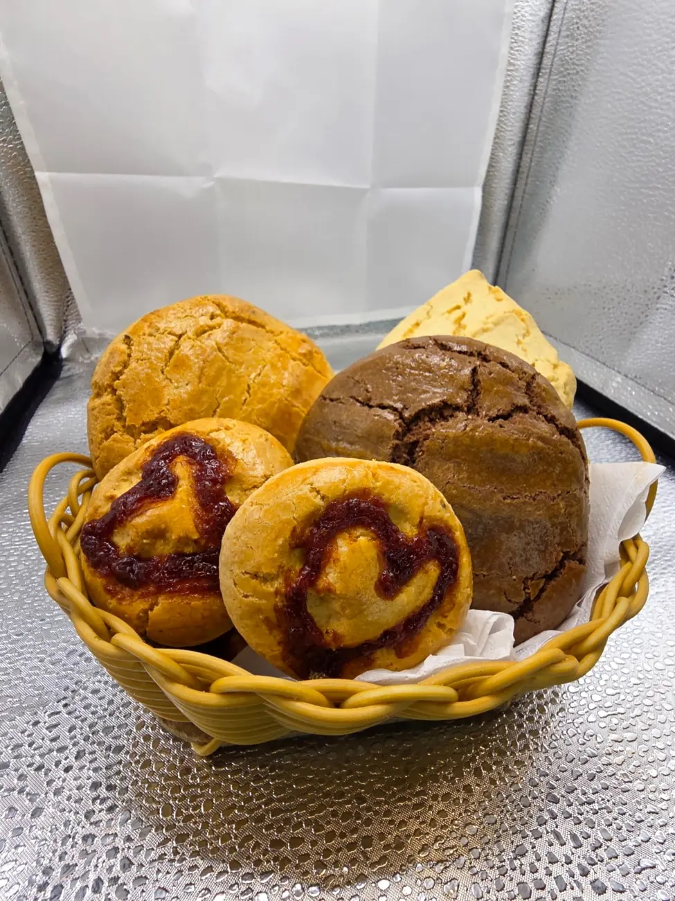 Seleção de pães artesanais do Empório Paraty